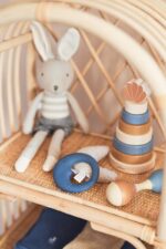 Jollein 037-001-65366 Stofftier Kuscheltier Hase Kaninchen Junge Joey grau 50 cm – Bild 7